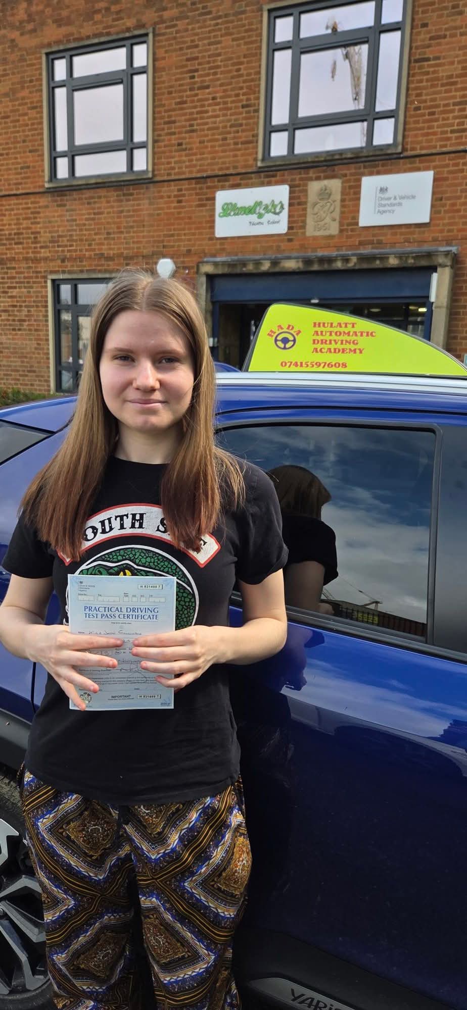 Hulatt Automatic Driving Academy learner pass photo 1